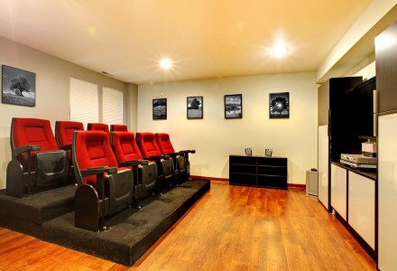 Turn your garage into a home cinema