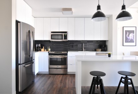 White Kitchen stainless steel
